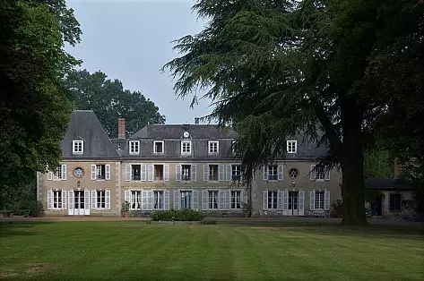 Castle rental in France 